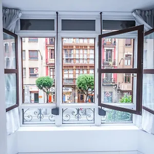 https://6-rooms-6-bathrooms-bilbao-center.sansebastianhotels.net